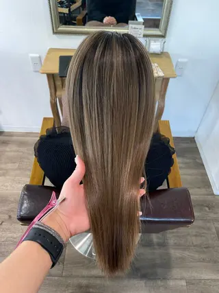 ロング カラー Felice Erikaのヘアスタイル