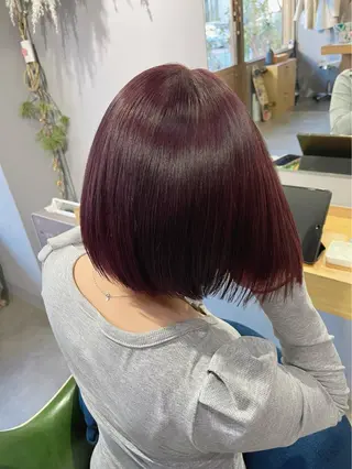 ショート カラー 透明感ハイトーン🦄 キラ🌈のヘアスタイル