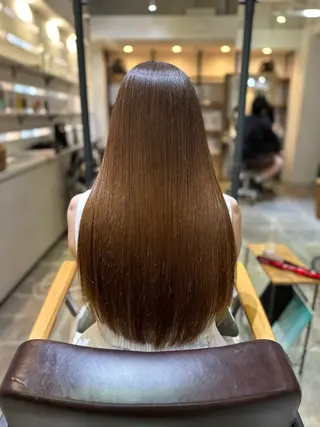 ロング 金 春江のヘアスタイル