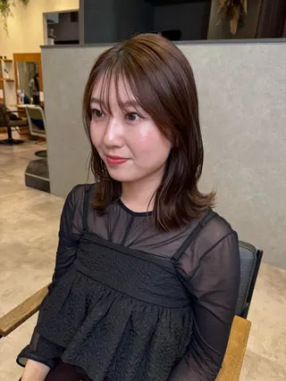 ミディアム 堀結香/顔まわり レイヤー/蒲生四丁目のヘアスタイル