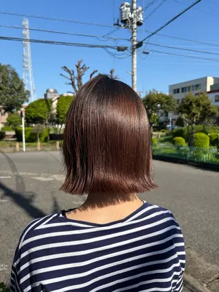 ミディアム 三國 栞音のヘアスタイル