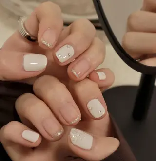 ネイル Queens 榊 まおのネイルデザイン