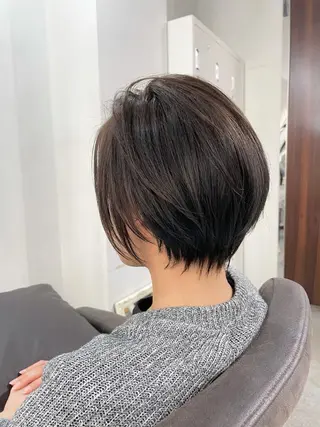 ショート カラー 🩵縮毛矯正 髪質 改善 美髪🩵のヘアスタイル