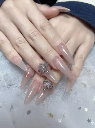 ネイル ゆゆ 🌻ひまわりサロンのネイルデザイン