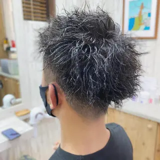 藤野 陵平のヘアスタイル