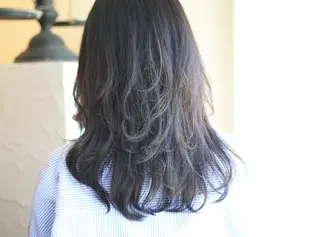 セミロング カラー 新生活応援★半額/ 25歳以下　“内間”のヘアスタイル