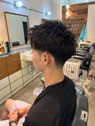 ショート メンズ 鴇巣 翼のヘアスタイル