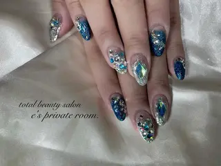 ネイル LAVISH nail salonのネイルデザイン