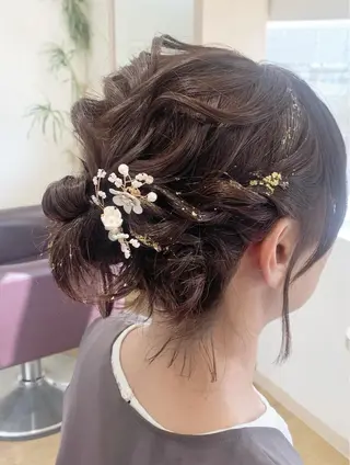 ヘアアレンジ GUESTs(ゲスト)所属・T つぐみのヘアスタイル