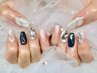 ネイル Beauty salon 100+大鳥居店所属・100+大鳥居店 MIKAの眉毛・アイブロウイメージ