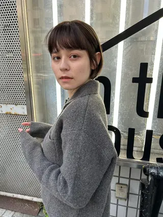 ショート カラー 一ノ瀬 暁のヘアスタイル