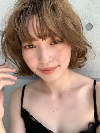 ミディアム カラー 大人っぽ♡上品な暖色 ♡ブリーチなし♡のヘアスタイル