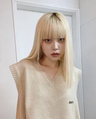 ミディアム 透明感color🩵 MAYUKAのヘアスタイル