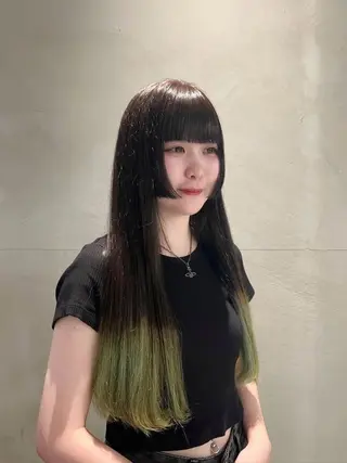 カラー くすみカラー/ブリ ーチ seina★のヘアスタイル