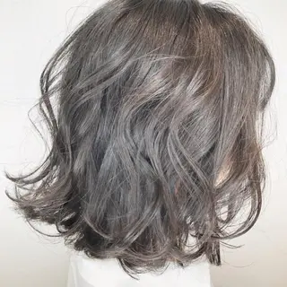 ショート カラー パーマ 上田 篤史のヘアスタイル