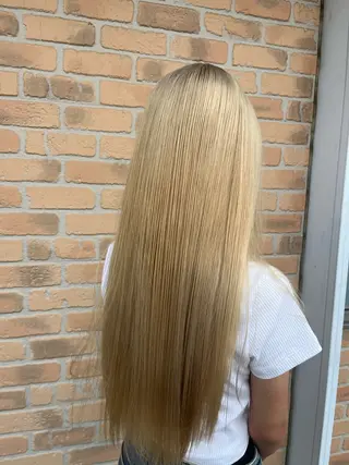 ロング 渡邊 夏奈のヘアスタイル