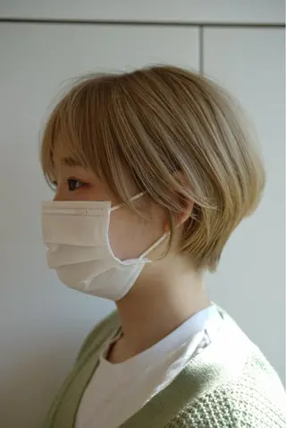 ショート ナガス カズアキのヘアスタイル