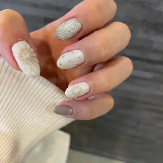 ネイル AKIHO _pro.mのネイルデザイン