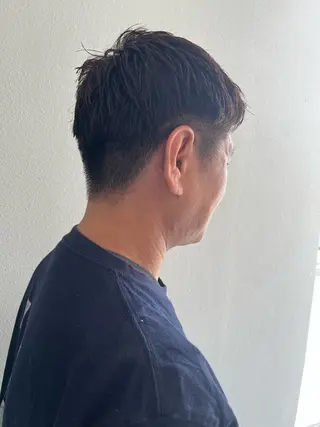 メンズ SHIINA 香椎宮前店のヘアスタイル