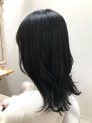ミディアム ショート/白髪ぼかし 君和田若菜のヘアスタイル