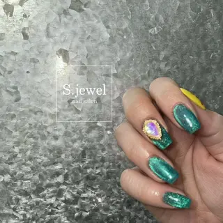 ネイル S. JEWELのネイルデザイン