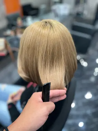 ショート カラー NINE＋/代表 ブリーチ特化型サロンのヘアスタイル