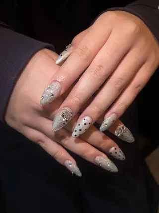 ネイル Lillion sakiのネイルデザイン