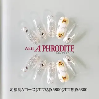 ネイル Nail Aphroditeのネイルデザイン