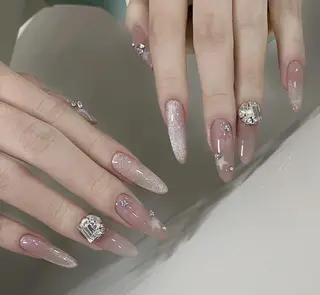 ネイル Pure&Rich Nailのネイルデザイン