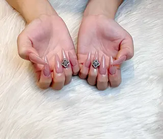 ネイル Lino+ ネイル&よもぎ蒸しのネイルデザイン