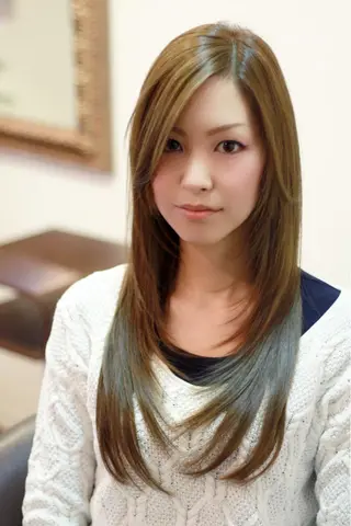 ロング カラー 坂本 直樹のヘアスタイル