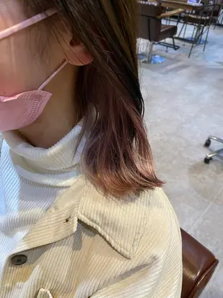 ミディアム カラー 日野 めぐみのヘアスタイル