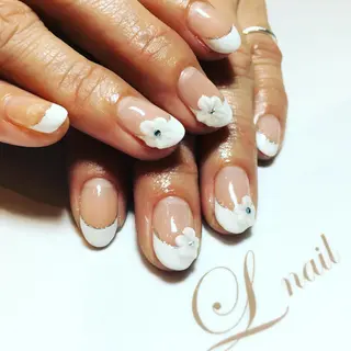 ネイル Li'leaNail AINAのネイルデザイン