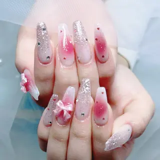 ネイル 晴香 ✨のネイルデザイン