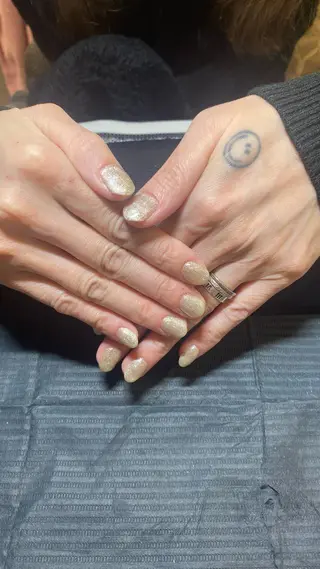 ネイル EYEST クロダのネイルデザイン