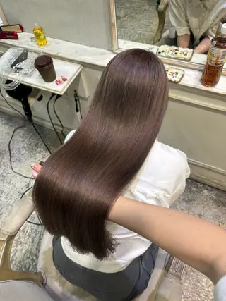 セミロング カラー 柔らかベージュ 🤎YUKAのヘアスタイル