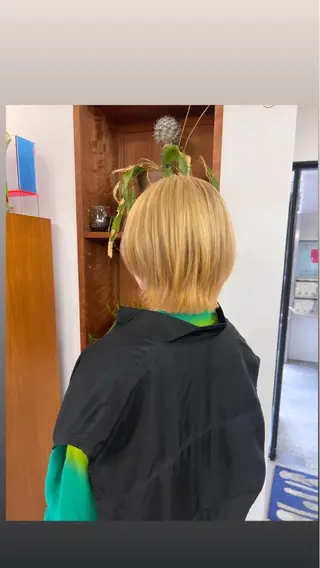 ショート 石川 実咲のヘアスタイル