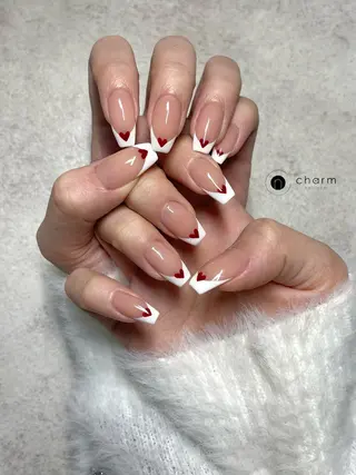 ネイル ネイルルーム チャームのネイルデザイン