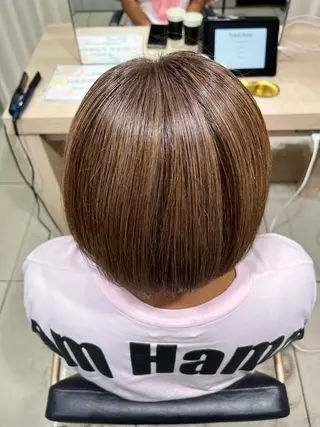 ミディアム カラー 巖本 真希のヘアスタイル