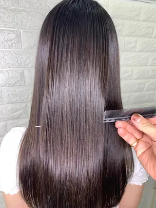 セミロング カラー LAS 代表 ナガカワ コウヘイのヘアスタイル