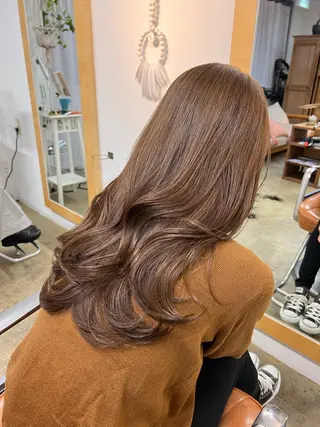 ミディアム カラー ✨ハイトーン特化✨ 透明感カラー✨渋谷✨のヘアスタイル