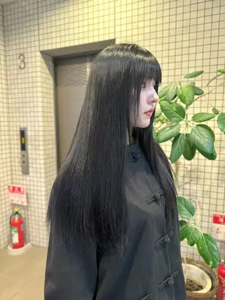ロング 透明感カラー🪡🤍 nanao🤍🪡のヘアスタイル