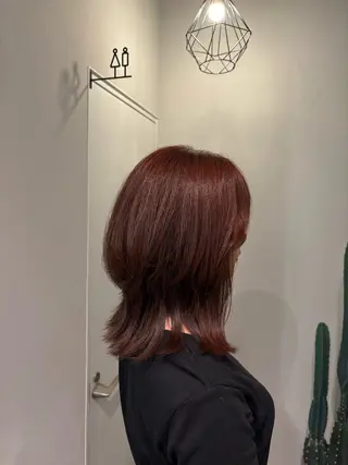セミロング 宮島 華湖のヘアスタイル