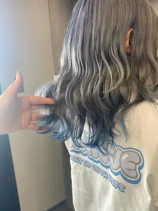 ロング maco 艶感ハイトーン🦋のヘアスタイル