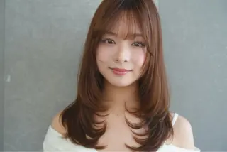 セミロング 縮毛矯正/レイヤー/ 髪質改善/林のヘアスタイル