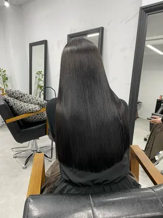 ロング マツダ レンのヘアスタイル