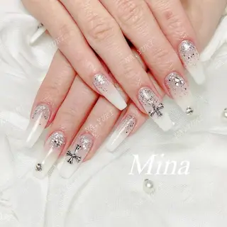 ネイル 🌷 Mooning 🌷のネイルデザイン