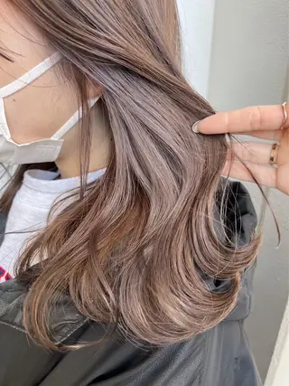 ロング 透明感/レイヤー /ayaneのヘアスタイル