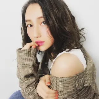 ショート カラー 美髪形成！色素改善！ 秋田　和輝のヘアスタイル
