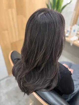 ロング 白鳥 正孝のヘアスタイル